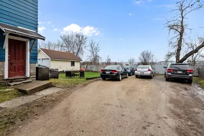 326 W 6th Avenue, Oshkosh, WI 54902 - Photo 29