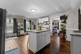 326 W 6th Ave, Oshkosh, WI 54902 - Photo 17