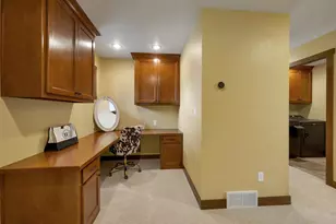2017 Higgins, De Pere, WI 54115 - Photo 11
