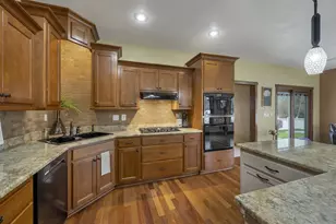 2017 Higgins, De Pere, WI 54115 - Photo 45