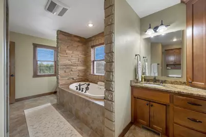 2017 Higgins, De Pere, WI 54115 - Photo 49