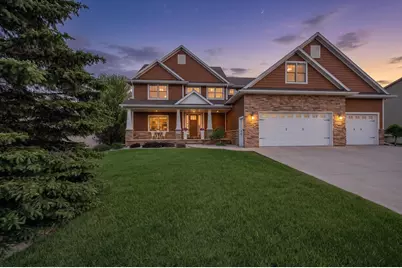 2017 Higgins, De Pere, WI 54115 - Photo 1
