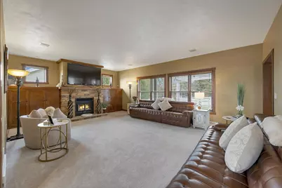 2017 Higgins, De Pere, WI 54115 - Photo 41