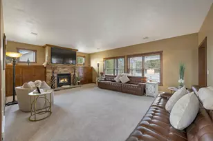 2017 Higgins, De Pere, WI 54115 - Photo 41