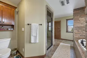 2017 Higgins, De Pere, WI 54115 - Photo 23