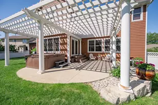 2017 Higgins, De Pere, WI 54115 - Photo 11