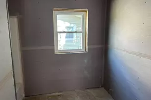828 School Pl, Green Bay, WI 54303 - Photo 11