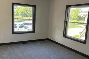 828 School Pl, Green Bay, WI 54303 - Photo 7