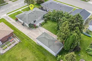 704 John St, Menasha, WI 54952 - Photo 35