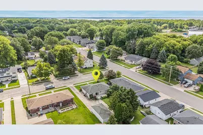 704 John Street, Menasha, WI 54952 - Photo 5