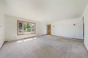 704 John St, Menasha, WI 54952 - Photo 15