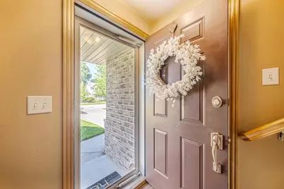 2014 Charles Street, De Pere, WI 54115 - Photo 3