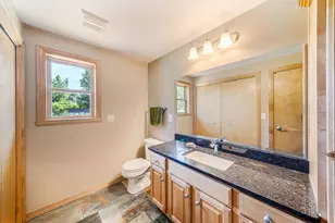 2014 Charles St, De Pere, WI 54115 - Photo 17
