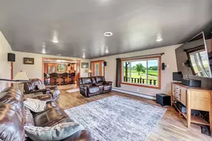 17111 Kvitek Rd, Maribel, WI 54227 - Photo 7
