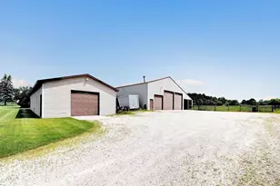 17111 Kvitek Rd, Maribel, WI 54227 - Photo 43