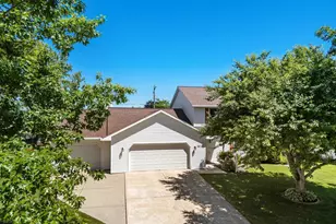 2810 Riveridge Ln, Green Bay, WI 54313 - Photo 47