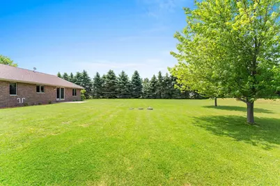 2847 Stump Road, New Franken, WI 54229 - Photo 9