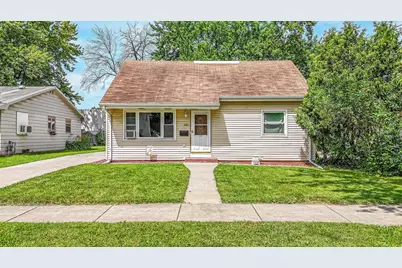 180 Denhardt Avenue, Neenah, WI 54956 - Photo 3