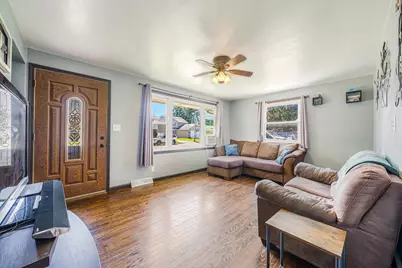 180 Denhardt Avenue, Neenah, WI 54956 - Photo 5