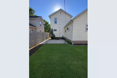 722 Wright Street, Oshkosh, WI 54901 - Photo 3