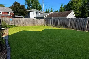 722 Wright St, Oshkosh, WI 54901 - Photo 23