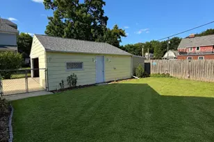722 Wright St, Oshkosh, WI 54901 - Photo 21