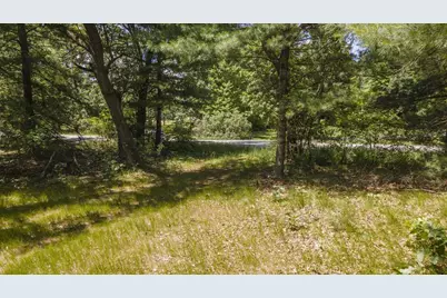 W4945 S Oakhaven Circle, Wautoma, WI 54982 - Photo 3
