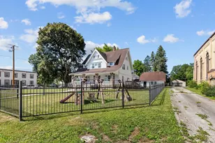 105 N State St, Chilton, WI 53014 - Photo 9