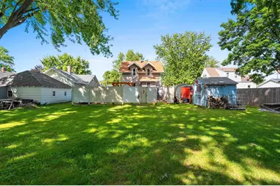 111 10th Street, Clintonville, WI 54929 - Photo 9