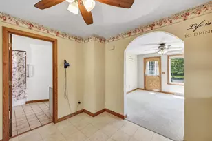 1192 Bond St, Green Bay, WI 54303 - Photo 7