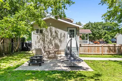 23 W Nevada Avenue, Oshkosh, WI 54901 - Photo 3