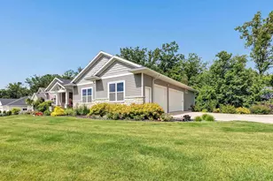 3371 Largo Ridge Ct, Green Bay, WI 54311 - Photo 43