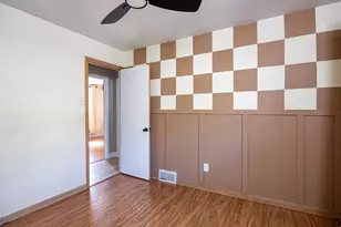 2674 Woodcrest Dr, Neenah, WI 54956 - Photo 23