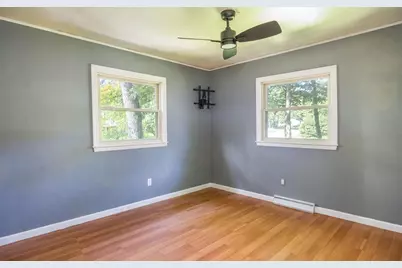 2674 Woodcrest Drive, Neenah, WI 54956 - Photo 19