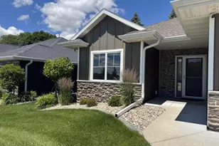 3346 Stone Rdg Dr, Green Bay, WI 54313 - Photo 5