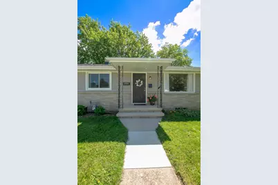 2514 N Owaissa Street, Appleton, WI 54911 - Photo 3