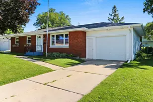 1531 9th St, Green Bay, WI 54304 - Photo 33