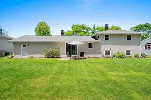 3464 Golf Dr, Green Bay, WI 54311 - Photo 41