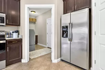 1579 Lone Oak Drive, Neenah, WI 54956 - Photo 17
