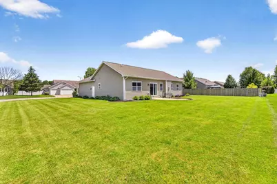 1579 Lone Oak Drive, Neenah, WI 54956 - Photo 41