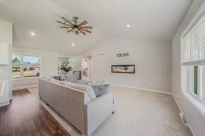 5412 Wildwood Court, Winneconne, WI 54986 - Photo 13