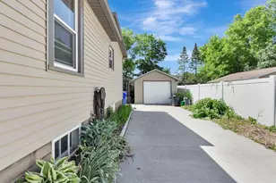 707 E Randall St, Appleton, WI 54911 - Photo 3
