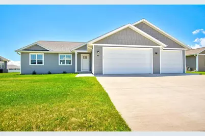 3411 E Aquamarine Avenue, Appleton, WI 54913 - Photo 1
