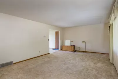 6054 N Rosewood Drive, Appleton, WI 54913 - Photo 9