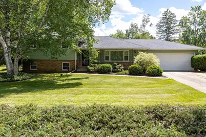 6054 N Rosewood Drive, Appleton, WI 54913 - Photo 1