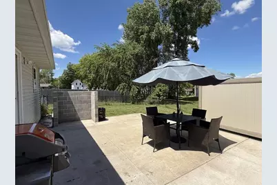 737 Konnor Court, Omro, WI 54963 - Photo 29