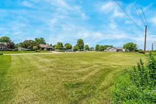 2209 High Meadows Ln, Neenah, WI 54956 - Photo 45