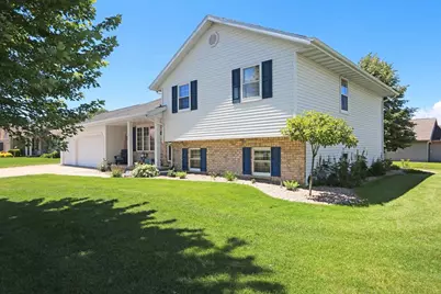 N9443 Handel Drive, Appleton, WI 54915 - Photo 5