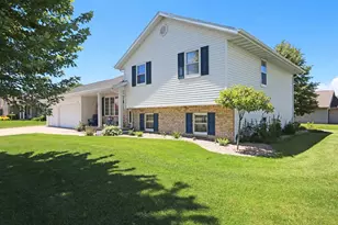 N9443 Handel Dr, Appleton, WI 54915 - Photo 5
