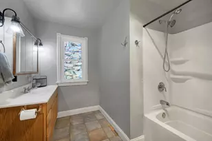 1016 S 7th St, De Pere, WI 54115 - Photo 21